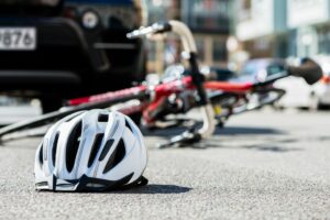 Leia mais sobre o artigo Ciclista de 68 anos morre após ser atropelado por motorista de aplicativo