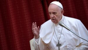 Leia mais sobre o artigo Papa pede “reforma completa da economia” para proteger trabalhadores