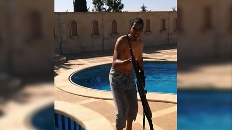 No momento, você está visualizando ‘Armas e festas na piscina’: os segredos do Estado Islâmico