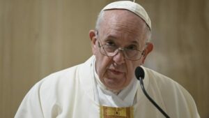 Leia mais sobre o artigo Papa tem alta hospitalar após onze dias internado