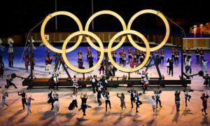 Leia mais sobre o artigo Encerramento das Olimpíadas de Tóquio 2020 tem festa discreta e entrega de bastão para Paris