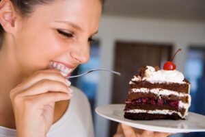 Leia mais sobre o artigo Como comer açúcar de forma mais saudável e sem culpa