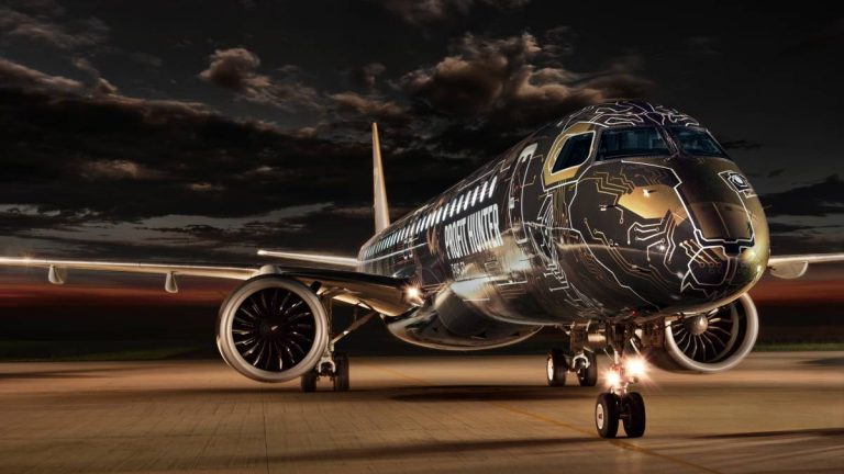 Você está visualizando atualmente Embraer apresenta E195-E2, jato comercial “mais eficiente e sustentável”