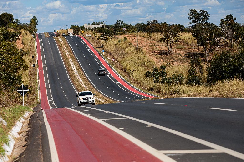 Você está visualizando atualmente Estado lança licitação para iluminação da Estrada de Chapada