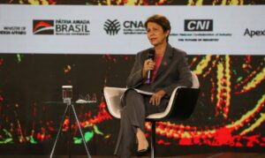 Leia mais sobre o artigo TEREZA CRISTINA: Agropecuária é parte da solução nas mudanças climáticas