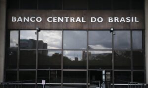 Leia mais sobre o artigo EDUCAÇÃO: Você sabe como são calculados os juros no Brasil?