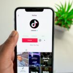 Algoritmo do TikTok vai mudar e usuários poderão escolher bloquear temas