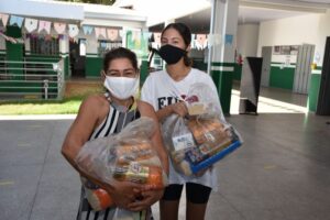 Leia mais sobre o artigo Cuiabá entregou mais de 240 mil kits do Programa Alimentação Escolar