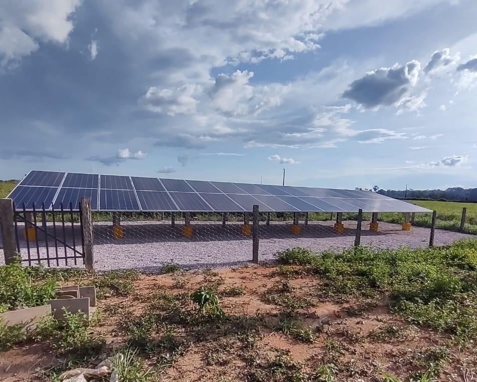 Você está visualizando atualmente Empaer-MT orienta produtores a reduzir custos com placas de energia solar