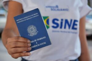 Leia mais sobre o artigo Empregos: Van do Sine Cuiabá estará no bairro Tancredo Neves nesta semana