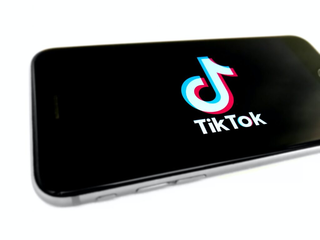 VÍDEOS NO TIKTOK: Aprenda a editá-los corretamente