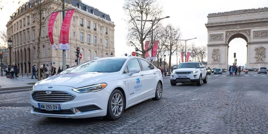 Você está visualizando atualmente CARRO AUTÔNOMO: Os serviços que ele faz ao público