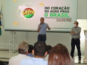 Leia mais sobre o artigo LUCAS DO RIO VERDE: Estado entrega casas populares, assina convênios e inaugura obras
