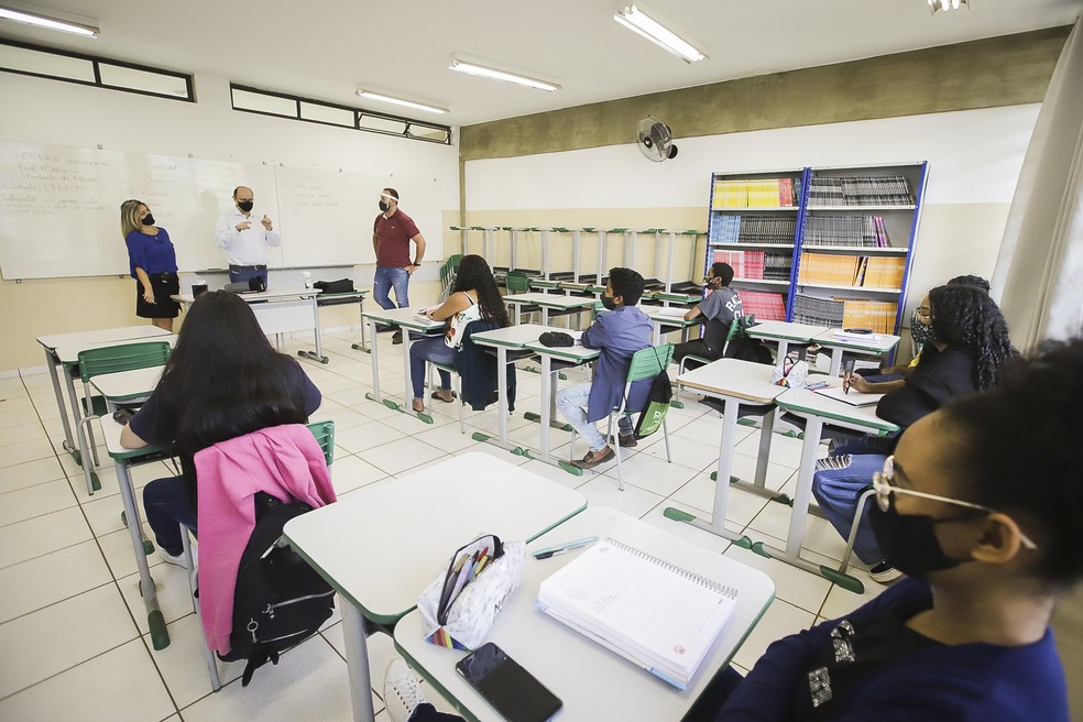 Você está visualizando atualmente 80% das escolas buscam alunos que não voltaram presencialmente