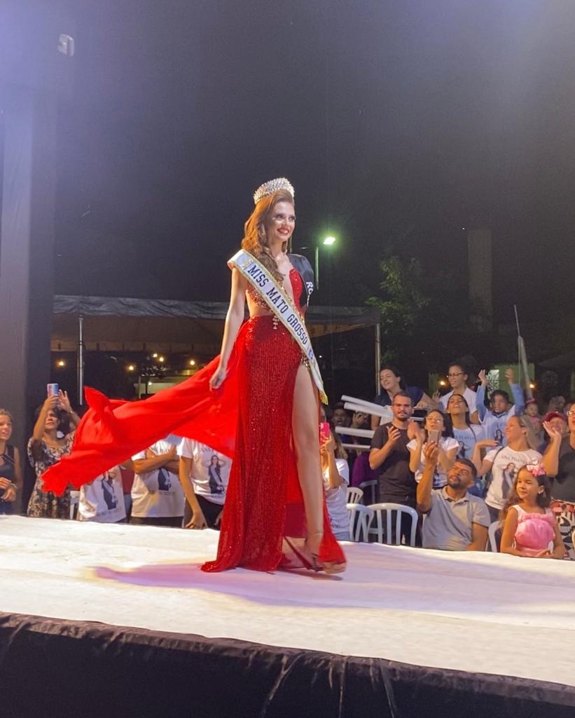 No momento, você está visualizando Rondonopolitana é a vencedora do Concurso Miss Mato Grosso CNB 2022