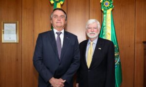 Leia mais sobre o artigo Bolsonaro participará da Cúpula das Américas nos EUA