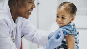 Leia mais sobre o artigo Várzea Grande realiza vacinação contra covid-19, sarampo e gripe