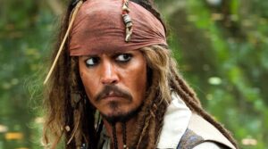 Leia mais sobre o artigo Johnny Depp responde rumores sobre retorno a Piratas do Caribe