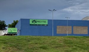 Leia mais sobre o artigo ETE de Cuiabá inaugura Centro de descarte de equipamentos Recytec