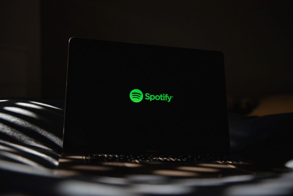 Você está visualizando atualmente Spotify poderia ganhar uma função de karaokê em breve