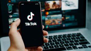 Leia mais sobre o artigo TikTok compartilha dados para melhorar comunicação com seus anunciantes
