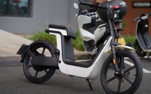 Leia mais sobre o artigo Honda anuncia o lançamento de uma scooter elétrica