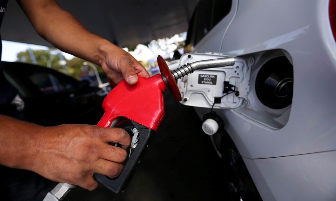 Você está visualizando atualmente Ministério prevê redução no preço do etanol em R$ 0,19