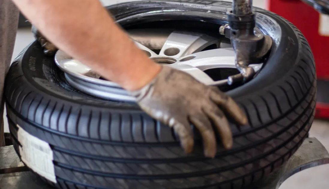 Você está visualizando atualmente Como saber se um pneu que estão te vendendo é remold?
