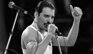 Leia mais sobre o artigo FREDDIE MERCURY 76 ANOS: Queen faz homenagem