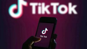 Leia mais sobre o artigo TikTok conta com novas regras e proibições para contas políticas