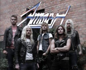 Leia mais sobre o artigo Banda de heavy metal sueca se apresenta pela 1ª vez em Cuiabá
