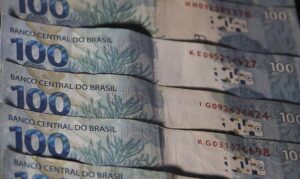 Leia mais sobre o artigo Mercado financeiro reduz projeção da inflação para 5,74%