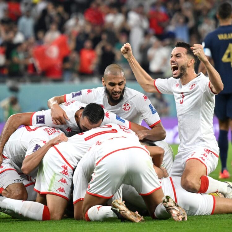 No momento, você está visualizando Tunísia se despede da Copa com vitória histórica sobre a França