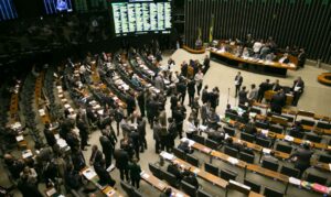 Leia mais sobre o artigo Emendas e comissões ao Orçamento ultrapassam R$ 234 bilhões