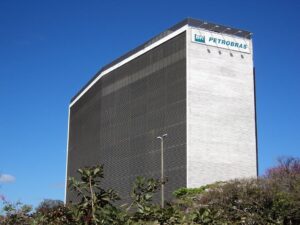 Leia mais sobre o artigo MP do TCU pede suspensão de pagamento da Petrobras