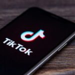 TikTok propaga cultura danosa de dieta para jovens diz estudo