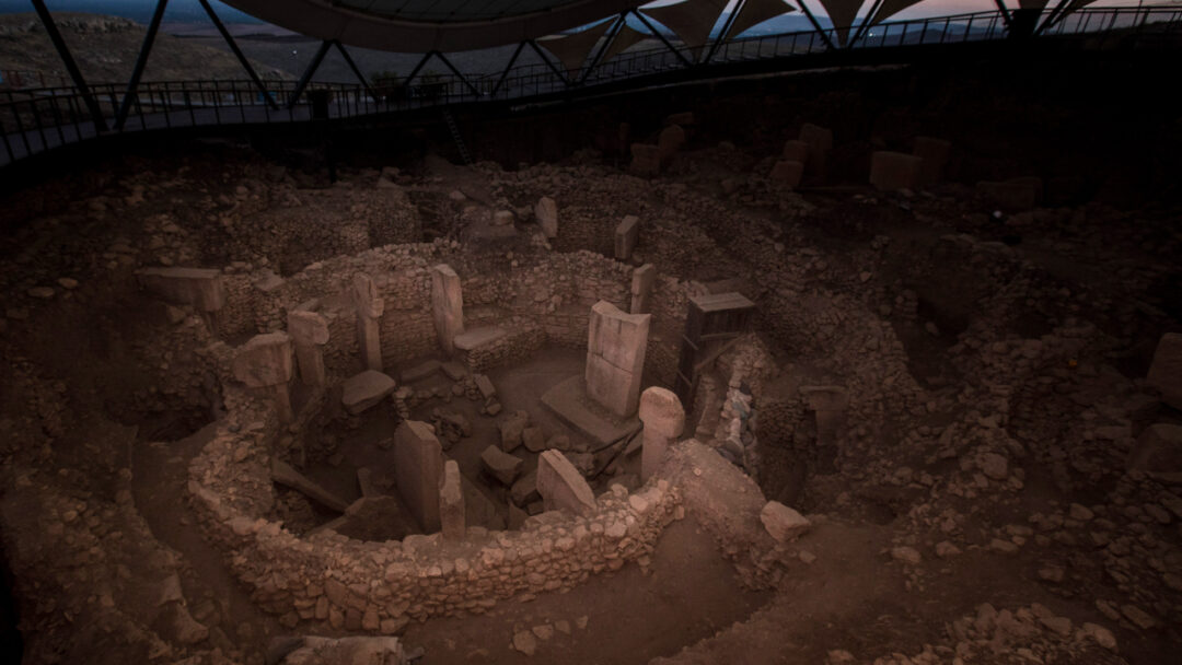 Você está visualizando atualmente GÖBEKLI TEPE: A fascinante geometria no mais antigo templo