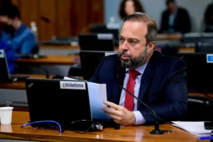 Leia mais sobre o artigo Alexandre Silveira será relator da PEC do Estouro