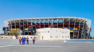 Leia mais sobre o artigo Estádio 974 feito com contêineres será doado