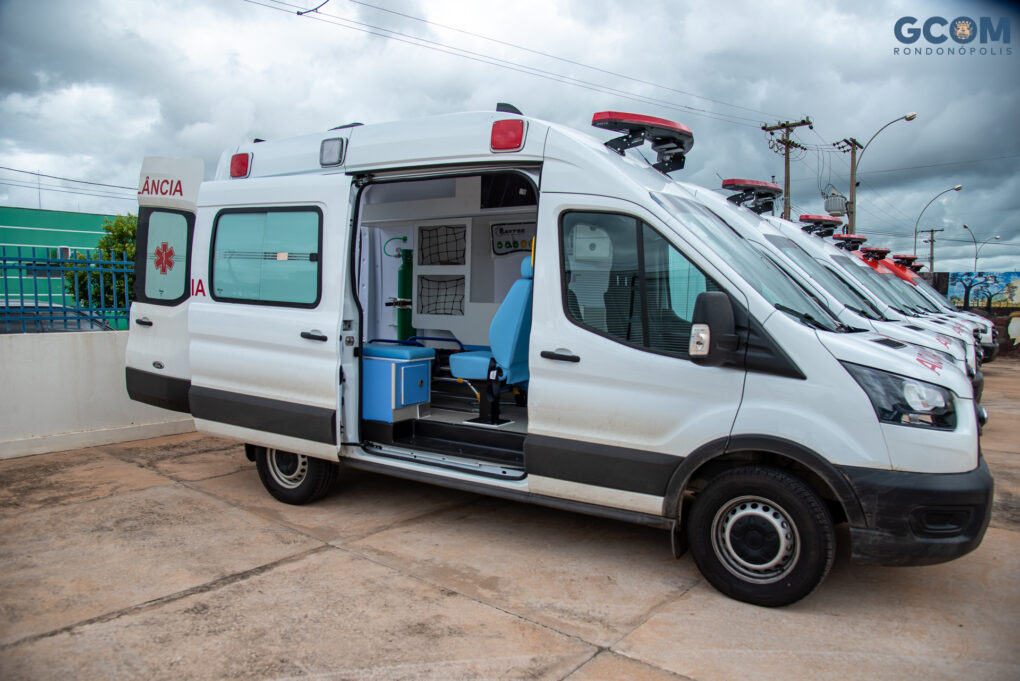 Você está visualizando atualmente Novas ambulâncias garantem conforto e economia para a cidade