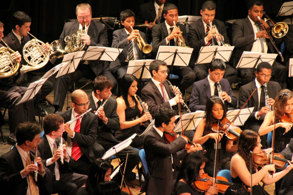 Você está visualizando atualmente Orquestra faz apresentação Especial de Natal em Cuiabá