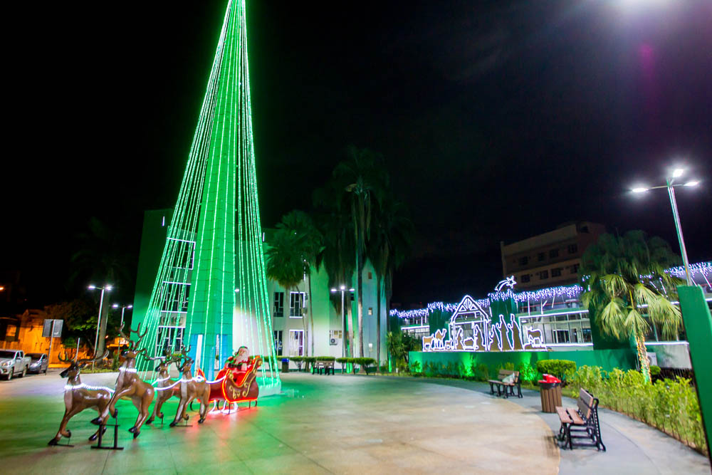 Abertura do Projeto Natal Luz 2022 teve programação especial