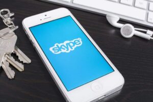 Leia mais sobre o artigo Skype lança tradução em tempo real com uso de AI