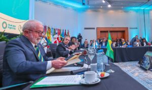 Leia mais sobre o artigo Cúpula da Celac termina com destaque para volta do Brasil ao bloco