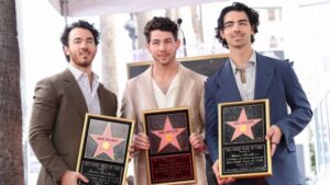 Leia mais sobre o artigo Jonas Brothers anunciam novo álbum e fará turnê no fim do ano