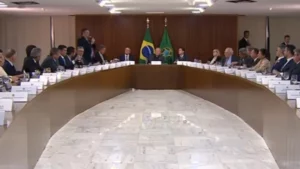 Leia mais sobre o artigo Lula e governadores se reuniram (27) para debater propostas