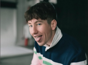 Leia mais sobre o artigo Barry Keoghan, indicado ao Oscar passou por 13 lares adotivos