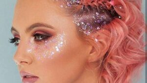 Leia mais sobre o artigo Por que glitter é tão tóxico para o ambiente, animais e humanos