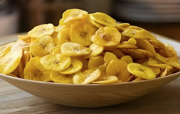 Você está visualizando atualmente Banana chips caseira crocante e sequinha