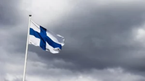 Leia mais sobre o artigo Finlândia vai pagar pessoas para conhecerem a felicidade do país
